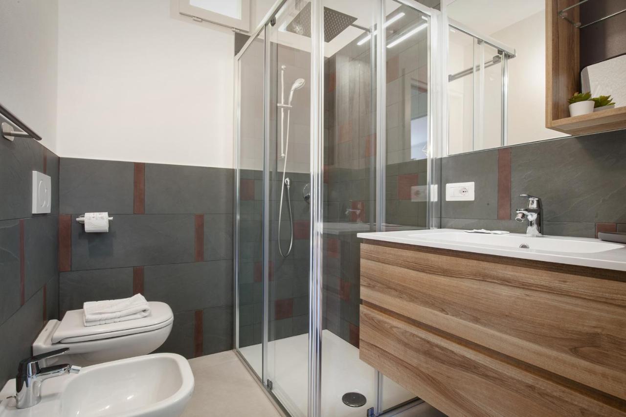 Apartment Prefontana With Pool Bardolino Bagian luar foto
