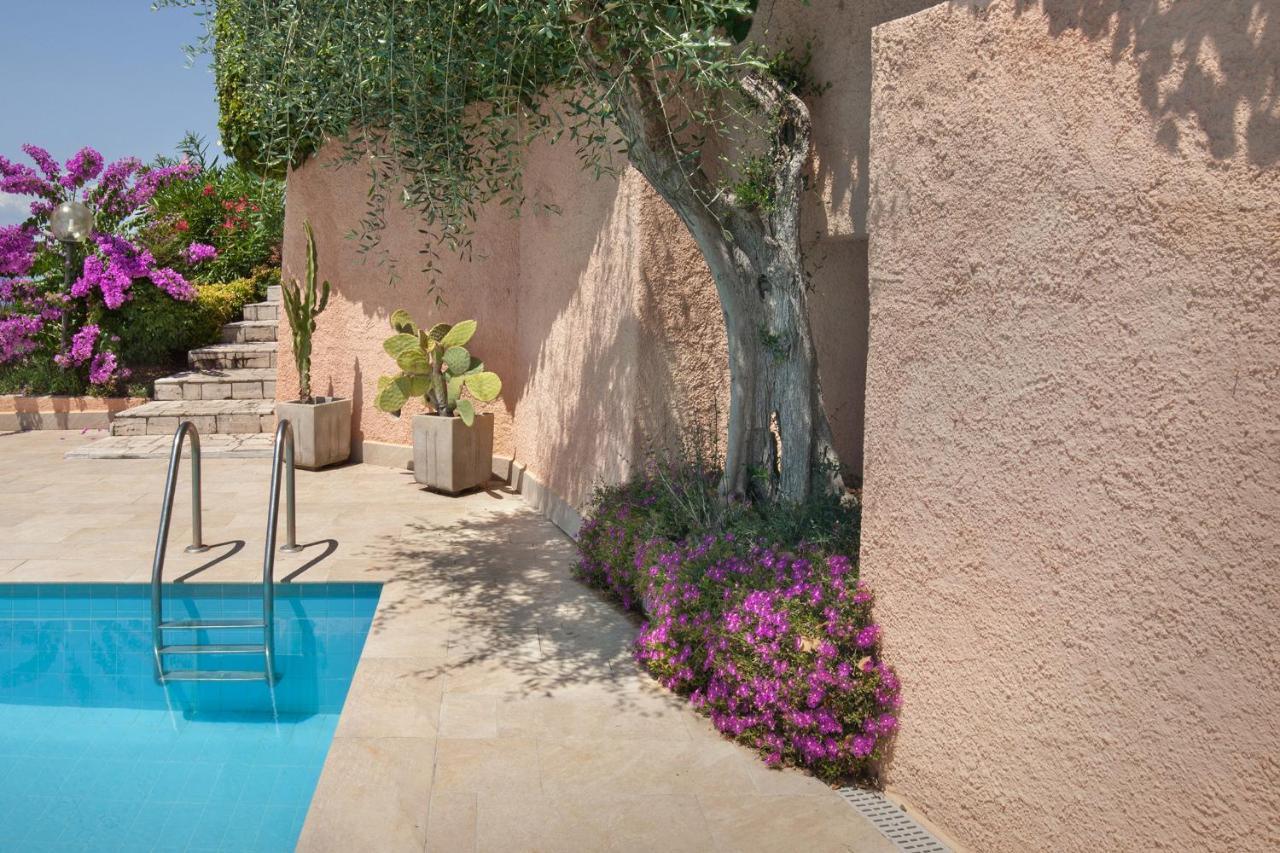 Apartment Prefontana With Pool Bardolino Bagian luar foto