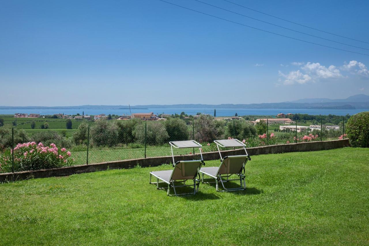 Apartment Prefontana With Pool Bardolino Bagian luar foto